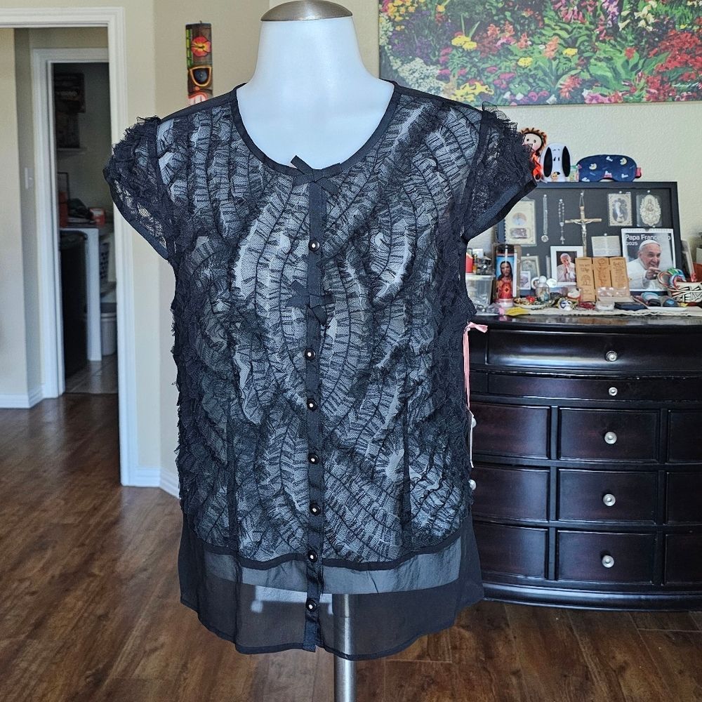 Chic Black Lace Women's Blouse